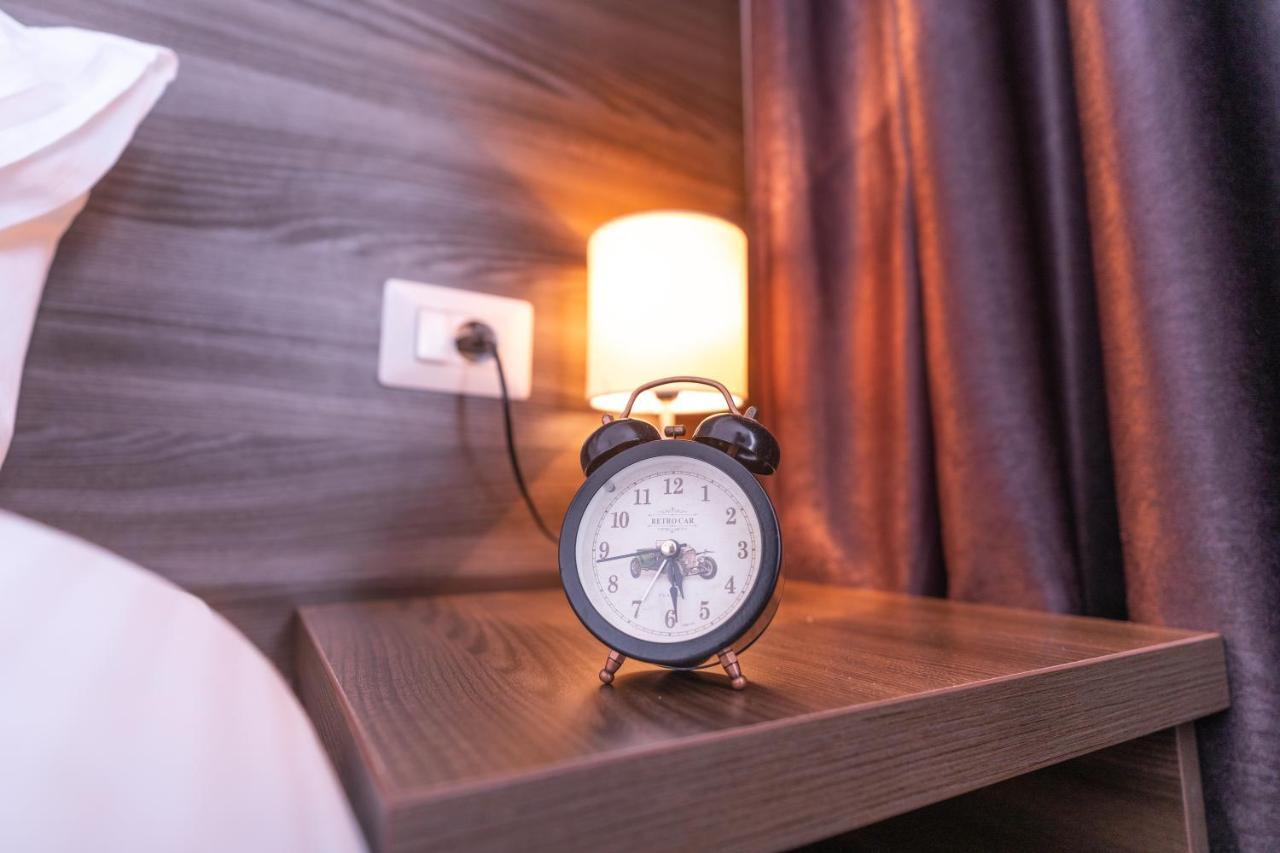 Bliss Inn Tunari Voluntari Экстерьер фото