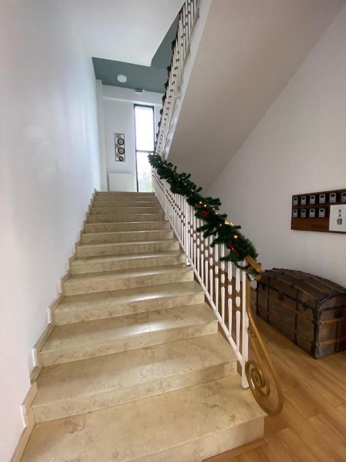 Bliss Inn Tunari Voluntari Экстерьер фото