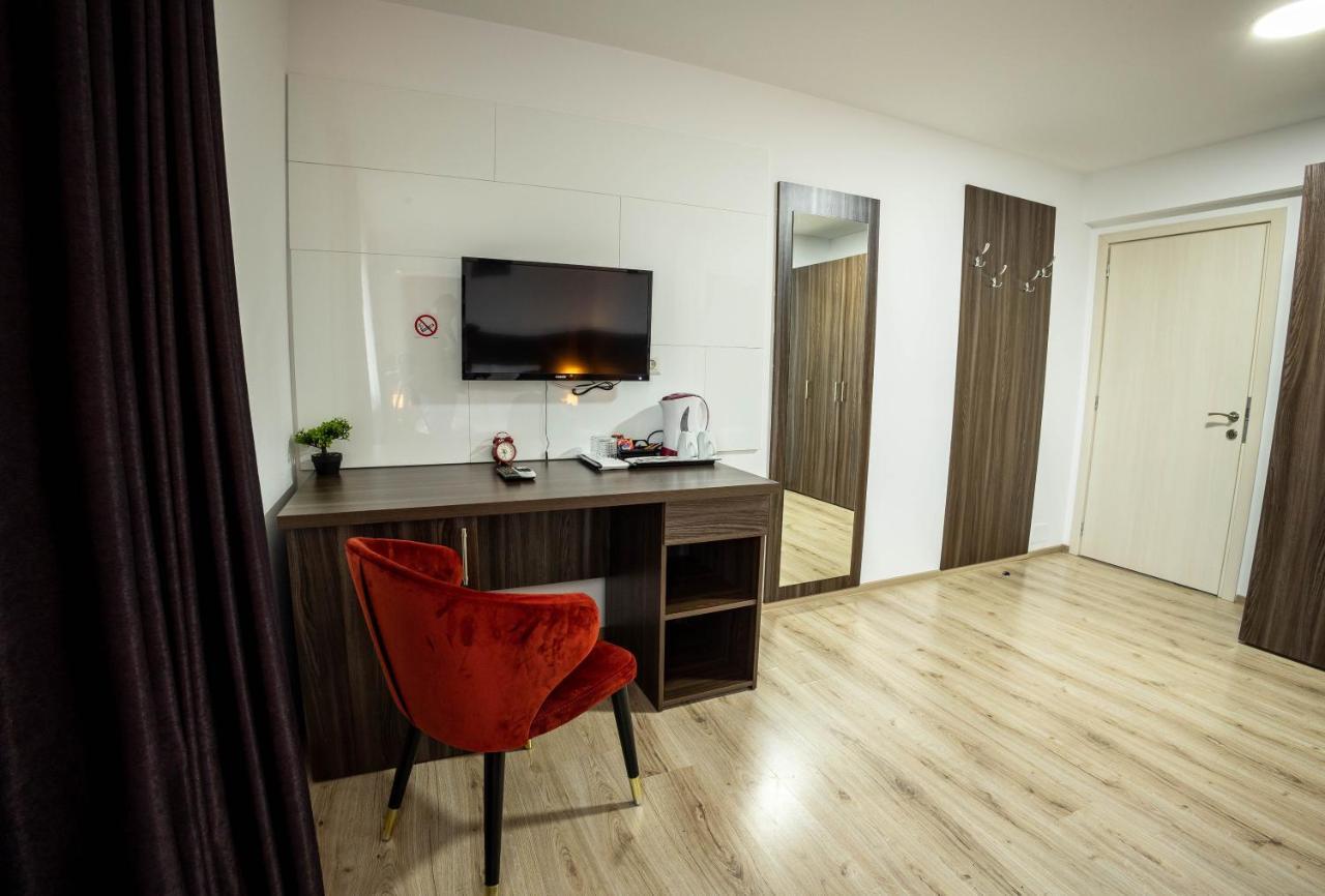 Bliss Inn Tunari Voluntari Экстерьер фото