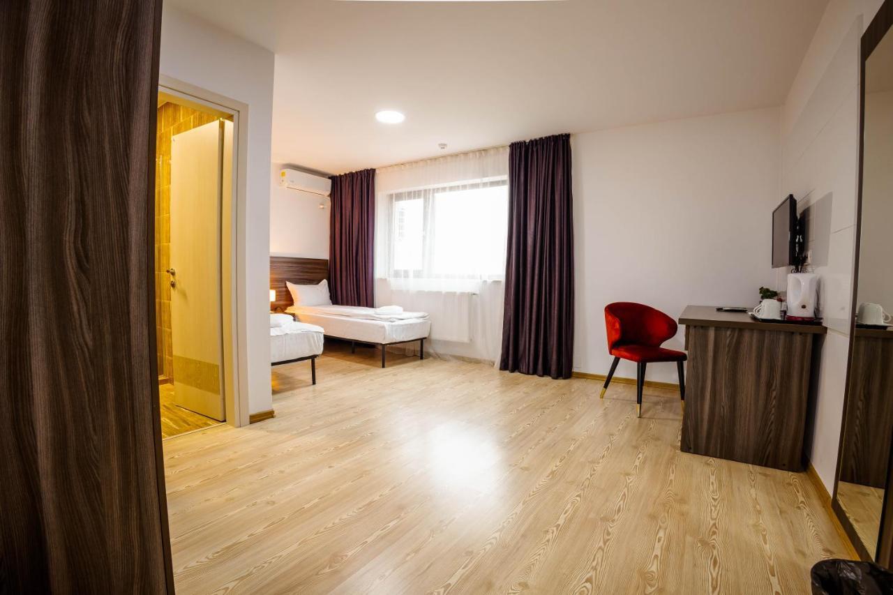 Bliss Inn Tunari Voluntari Экстерьер фото