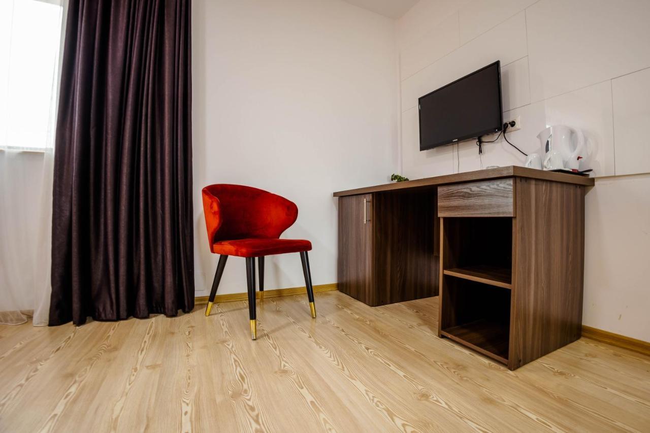 Bliss Inn Tunari Voluntari Экстерьер фото