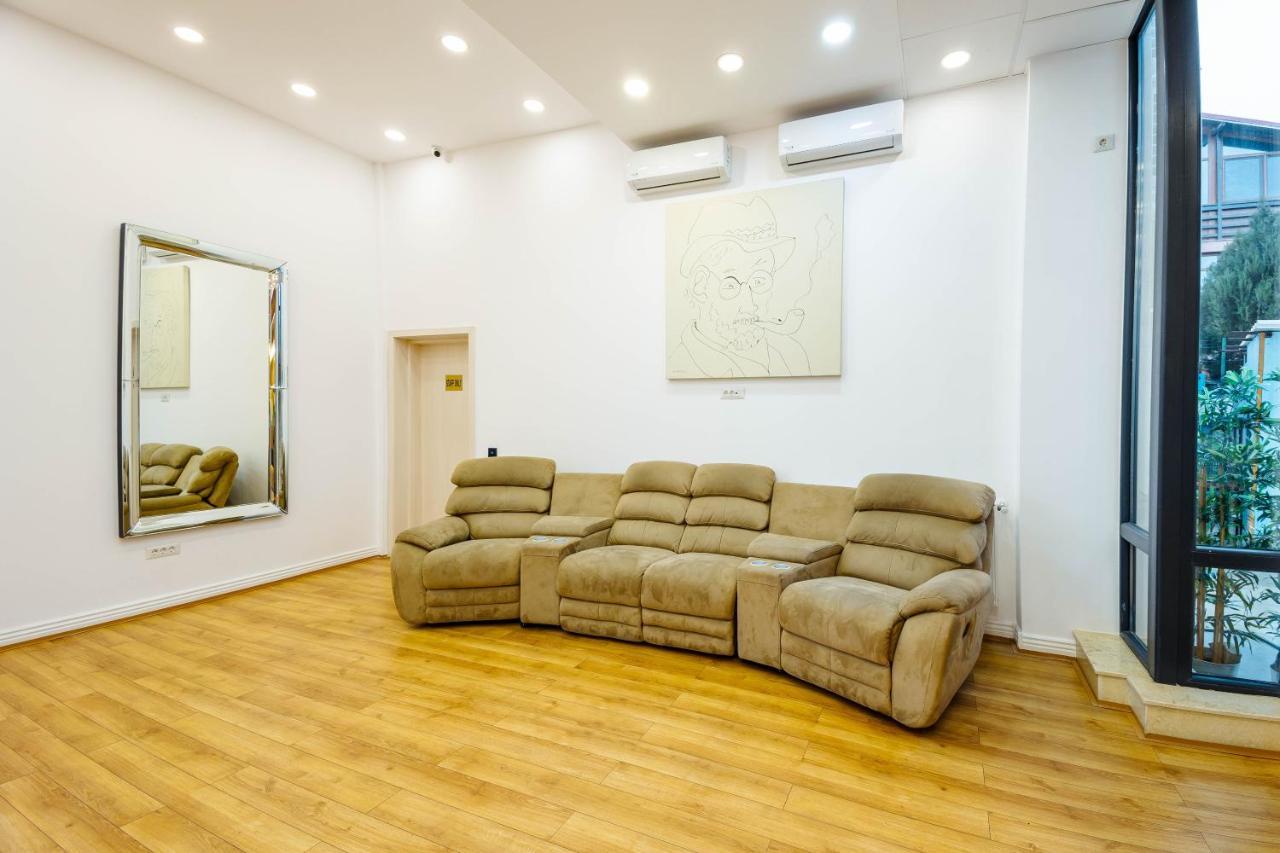 Bliss Inn Tunari Voluntari Экстерьер фото